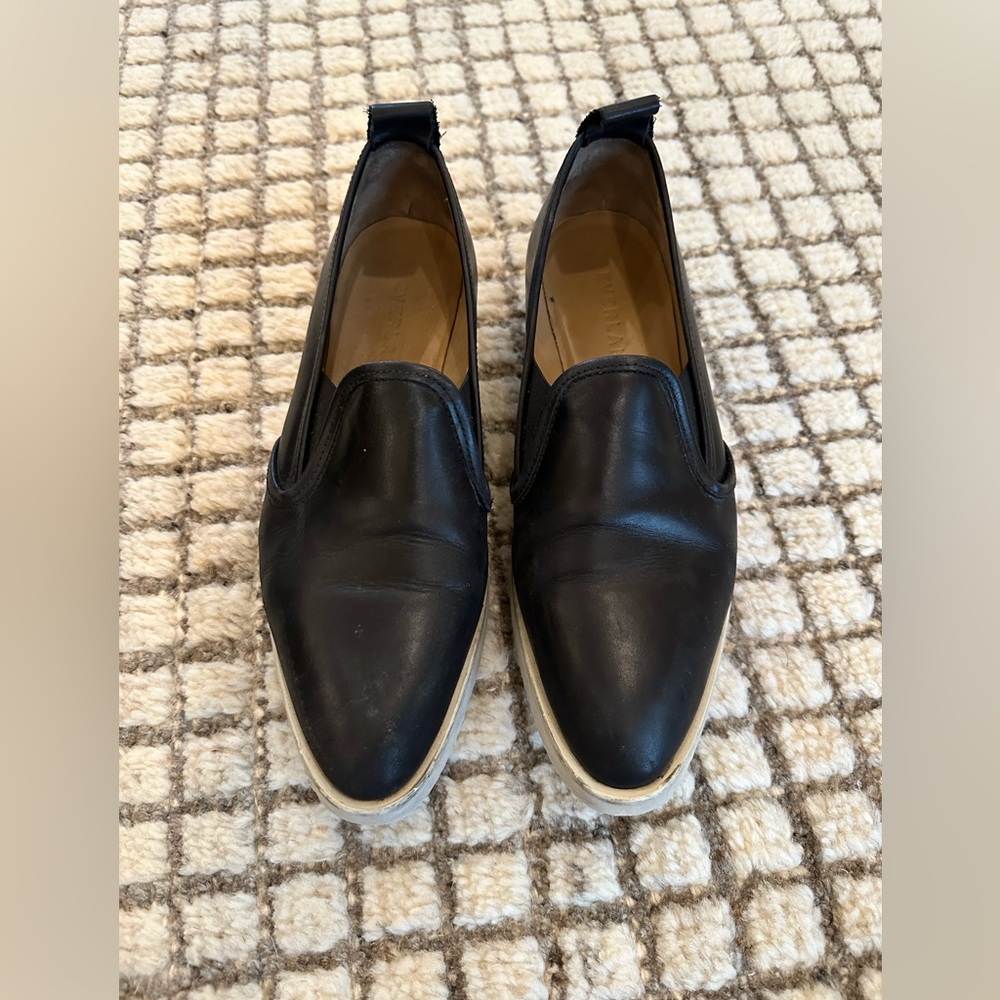 Everlane Sneakers